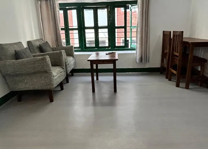 Apartment Shiva Apartment, Traditional In Thamel